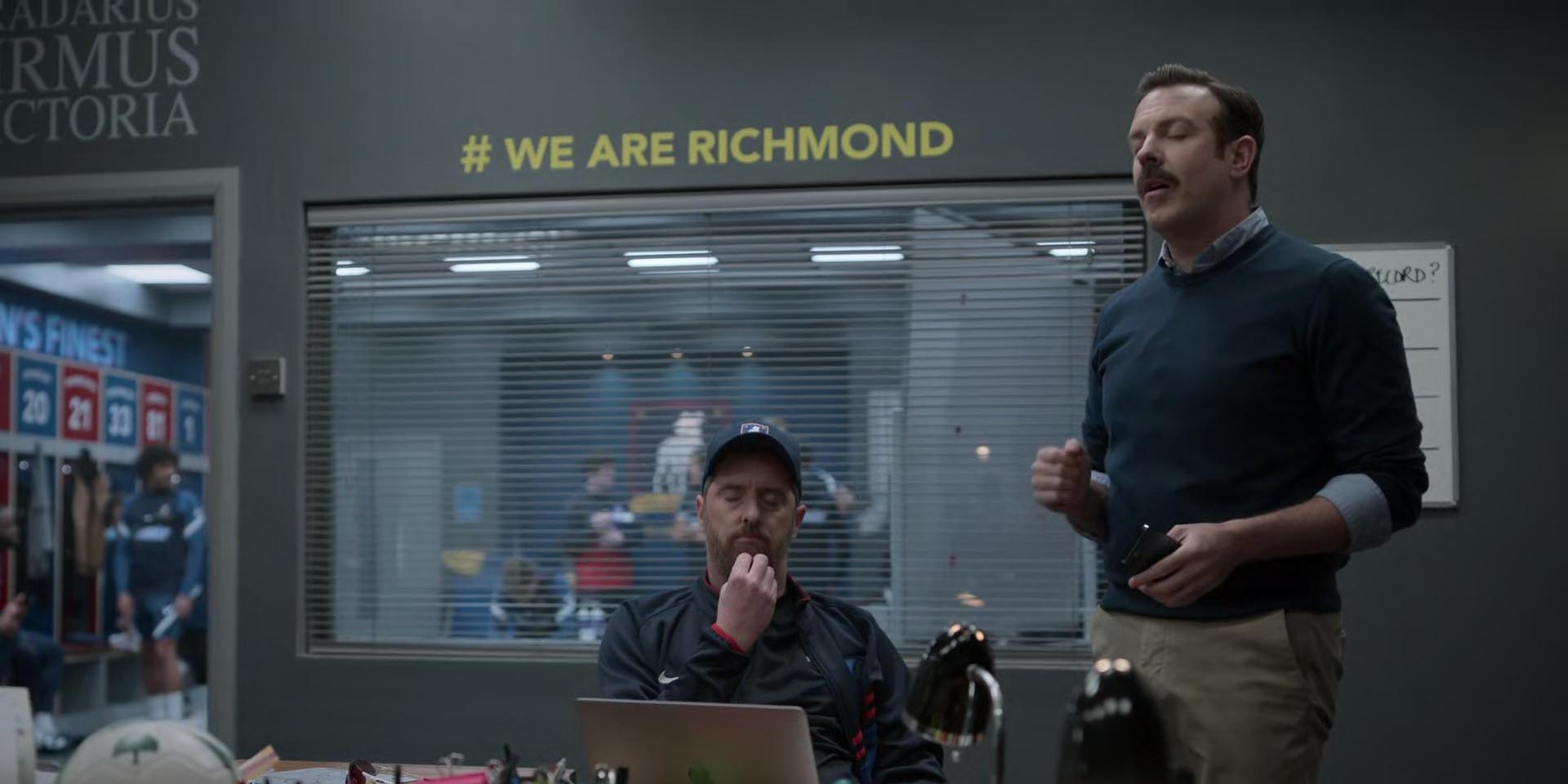 Ooh, 11:11. Make a wish. 