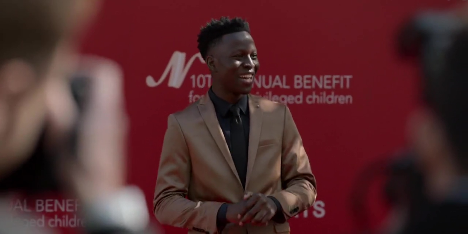 Hey, uh, thank you, guys, so much for taking my picture. What are your names?